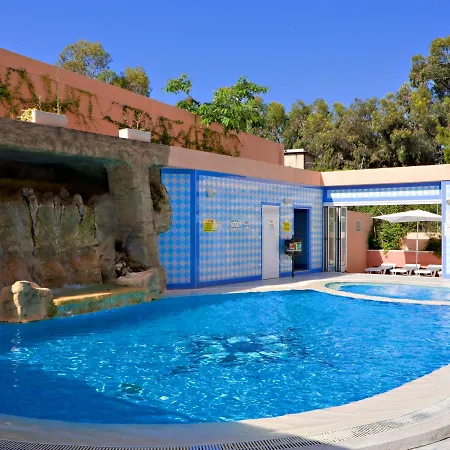 Hotel Tropic