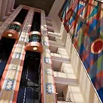 Tropic Hotel