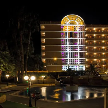 Tropic Hotel