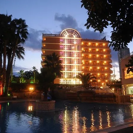 Tropic Hotel