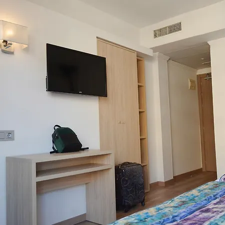 Szálloda Tropic 3*