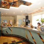 Tropic Hotel 3*