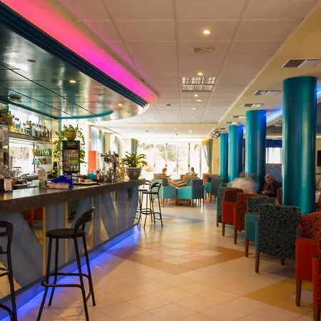 Tropic 3*
